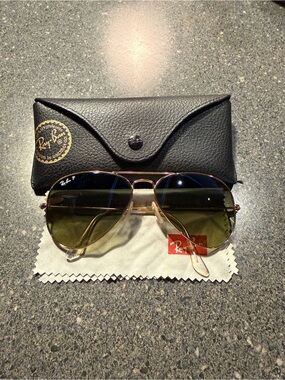 Ray-Ban RB3025 Aviator Gold G-15 Green Polarized Sunglasses 58mm